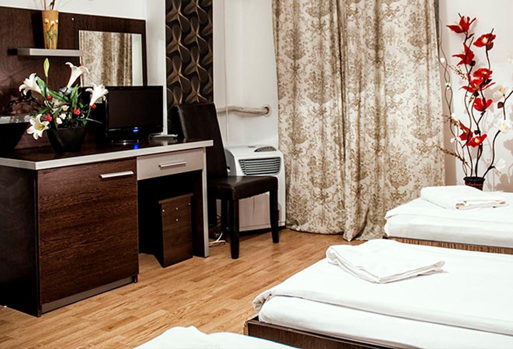 Hotel Stars بوخارست الغرفة الصورة