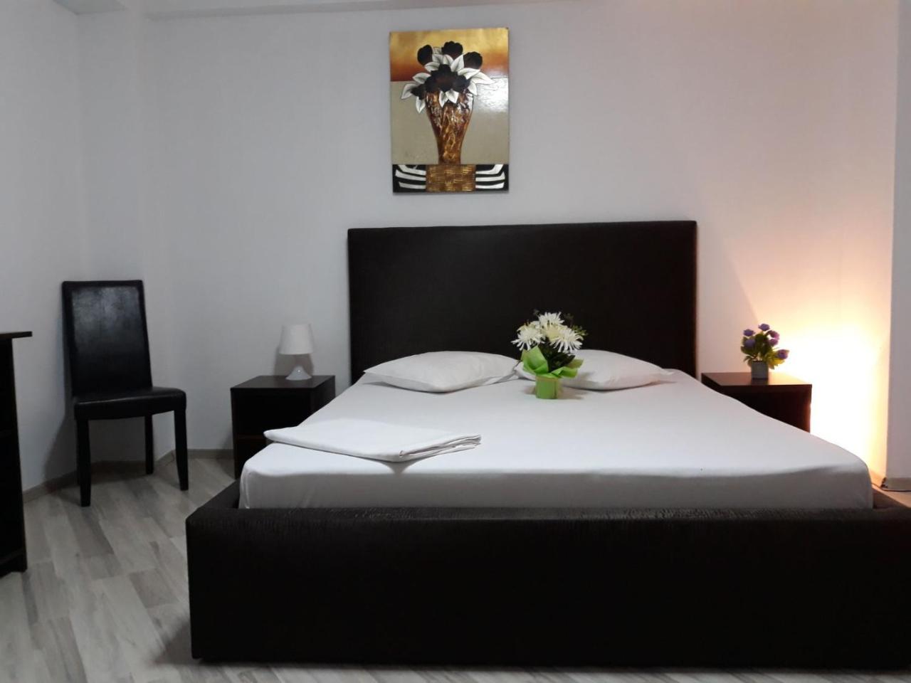 Hotel Stars بوخارست المظهر الخارجي الصورة